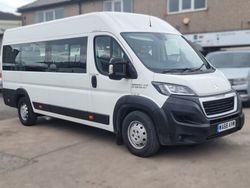 White Used 2018 Peugeot Boxer Van | £12,595 (Expensive)