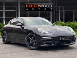 Black Used 2015 Porsche Panamera Sedan | £18,450 (Fair price)
