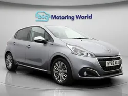 Grey Used 2019 Peugeot 208 Signature Sky Hatchback | £9,800