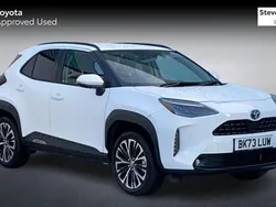 White Used 2023 Toyota Yaris Hybrid Hatchback | £26,167