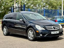 Black Used 2017 Mercedes R350 SE MPV | £9,995