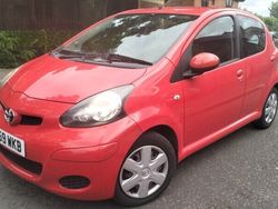 Red Used 2009 Toyota Aygo Hatchback | £3,275 (Good price)