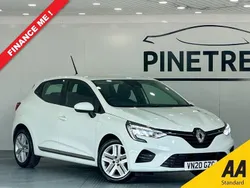 White Used 2020 Renault Clio V Play Hatchback | £8,699 (Fair price)