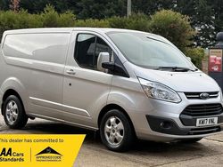 Silver Used 2017 Ford Transit Custom Limited | £9,990 (Fair price)