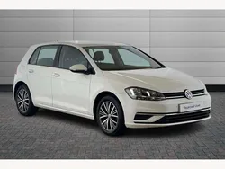 White Used 2017 VW Golf VII SE Hatchback | £11,890 (Fair price)
