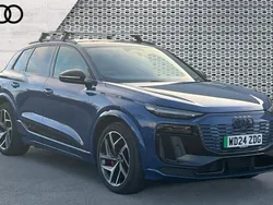 Blue Used 2024 Audi Q6 e-tron Sport SUV | £59,664 (Fair price)
