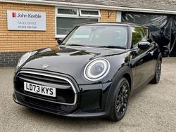 Black Used 2023 Mini Cooper Classic Hatchback | £17,199 (Fair price)