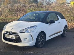 White Used 2015 DS Automobiles DS3 Hatchback | £3,700 (Fair price)