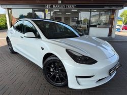 White Used 2021 Tesla Model 3 Long Range AWD Sedan | £19,495 (Fair price)