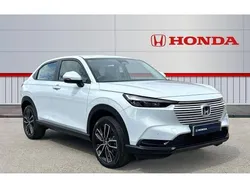 White Used 2023 Honda HR-V Elegance SUV | £21,017 (Fair price)