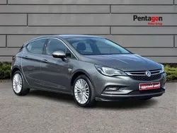 Grey Used 2017 Vauxhall Astra Elite Hatchback | £10,995 (Fair price)