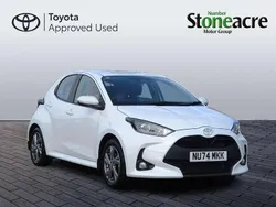 White Used 2024 Toyota Yaris Hybrid Hatchback | £19,000 (Fair price)