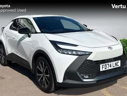 New 2025 Toyota C-HR Design SUV | £28,637 (Good price)