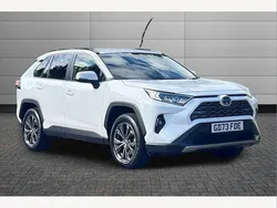 White Used 2024 Toyota RAV4 Hybrid Design SUV | £31,995 (Good price)