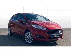 Red Used 2015 Ford Fiesta Titanium Hatchback | £7,129 (Fair price)
