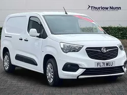 White Used 2021 Vauxhall Combo Sportive MPV | £9,999 (Fair price)