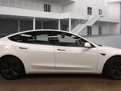Used 2021 Tesla Model 3 Sedan | £20,999 (Fair price)