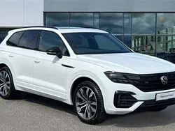 Pure white Used 2023 VW Touareg Black Edition SUV | £45,893 (Fair price)