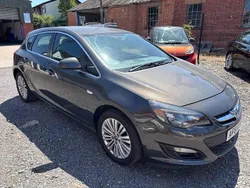 Grey Used 2014 Vauxhall Astra Excite Hatchback | £2,499 (Fair price)