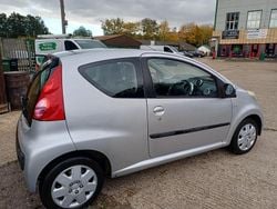 Silver Used 2007 Peugeot 107 Urban Move Hatchback | £995 (Super price)