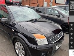 Black Used 2009 Ford Fusion Hatchback | £2,195 (Good price)