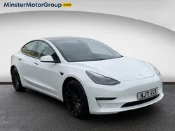 White Used 2021 Tesla Model 3 Performance Sedan | £23,790 (A bit pricey)