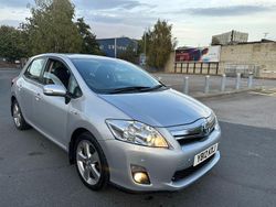 Silver Used 2012 Toyota Auris Hybrid Hatchback | £3,999 (Fair price)