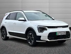 White pearl Used 2023 Kia e-Niro 2 SUV | £25,350 (Expensive)