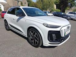White Used 2025 Audi Q6 e-tron Advanced SUV | £59,995 (Fair price)