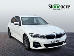 White Used 2019 BMW 330 M Sport Sedan | £20,338 (Fair price)