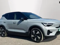Vapour grey Used 2023 Volvo XC40 Core SUV | £26,720 (Fair price)