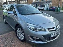 Sovereign silver metallic Used 2015 Vauxhall Astra Elite Estate | £7,699 (A bit pricey)