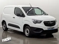 White Used 2022 Vauxhall Combo MPV | £7,890 (Super price)
