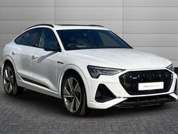 Glacier white Used 2022 Audi e-tron Advanced SUV | £30,495
