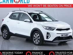 White Used 2021 Kia Stonic 2 SUV | £13,400 (Good price)