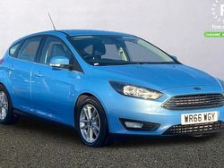 Blue Used 2016 Ford Focus Zetec Hatchback | £9,399 (Good price)
