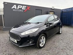 Black Used 2013 Ford Fiesta Zetec Hatchback | £2,995 (Fair price)