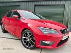 Red Used 2015 Seat Leon FR Hatchback | £6,995 (Expensive)