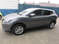 Grey Used 2014 Nissan Qashqai Acenta Premium SUV | £5,995 (Fair price)