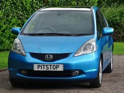 Blue metallic Used 2010 Honda Jazz EX Hatchback | £4,900 (Good price)