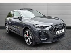 Daytona grey Used 2025 Audi Q5 Advanced SUV | £51,695 (Expensive)