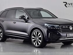 Black Used 2020 VW Touareg Black Edition SUV | £36,990 (Fair price)
