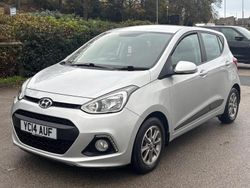 Silver Used 2014 Hyundai i10 Premium Hatchback | £5,995 (Fair price)