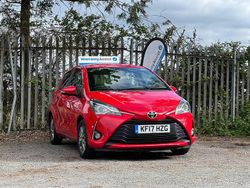 Red Used 2017 Toyota Yaris Hatchback | £4,995 (Fair price)
