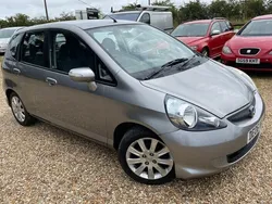 Silver Used 2006 Honda Jazz SE Hatchback | £4,495 (Expensive)