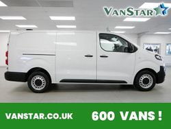 White Used 2024 Vauxhall Vivaro Edition Van | £18,489 (A bit pricey)
