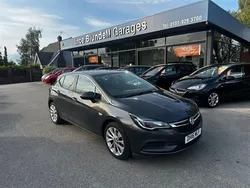 Grey Used 2016 Vauxhall Astra Design Edition Hatchback | £6,495 (Fair price)