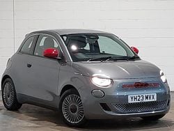 Red Used 2023 Fiat 500e Red Hatchback | £14,498 (Fair price)
