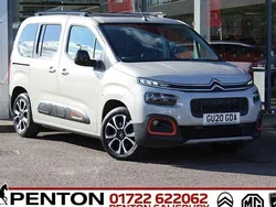 Brown Used 2020 Citroën Berlingo XTR MPV | £17,490 (Good price)