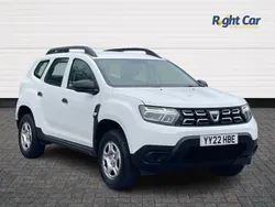 Glacier white Used 2022 Dacia Duster Essentiel SUV | £11,799 (Good price)